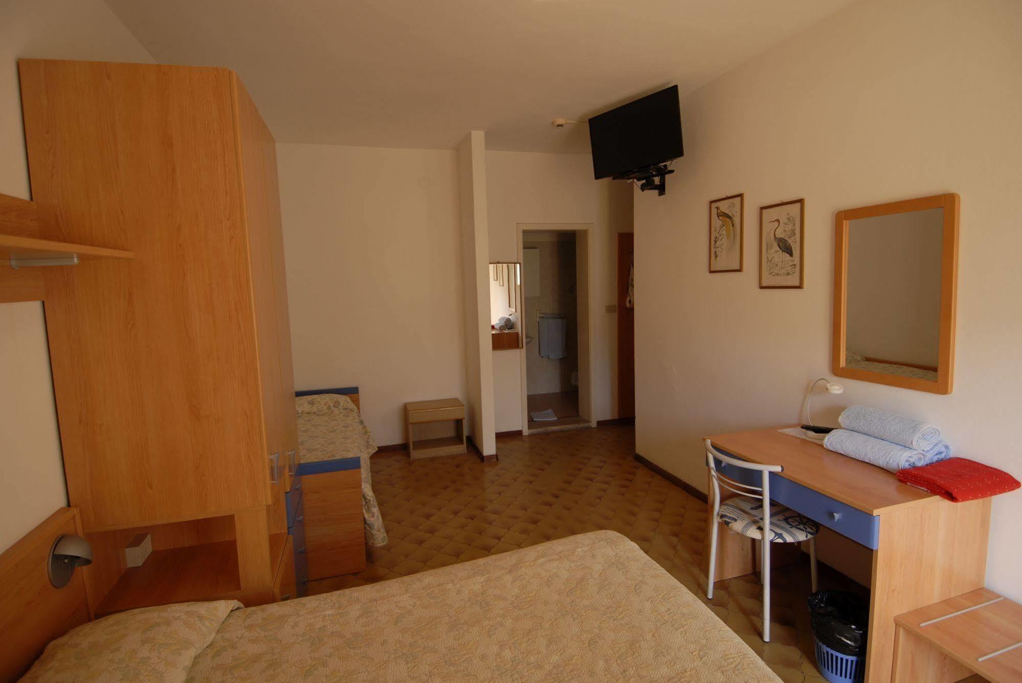 Albergo Alla Nave Lignano Sabbiadoro Luaran gambar