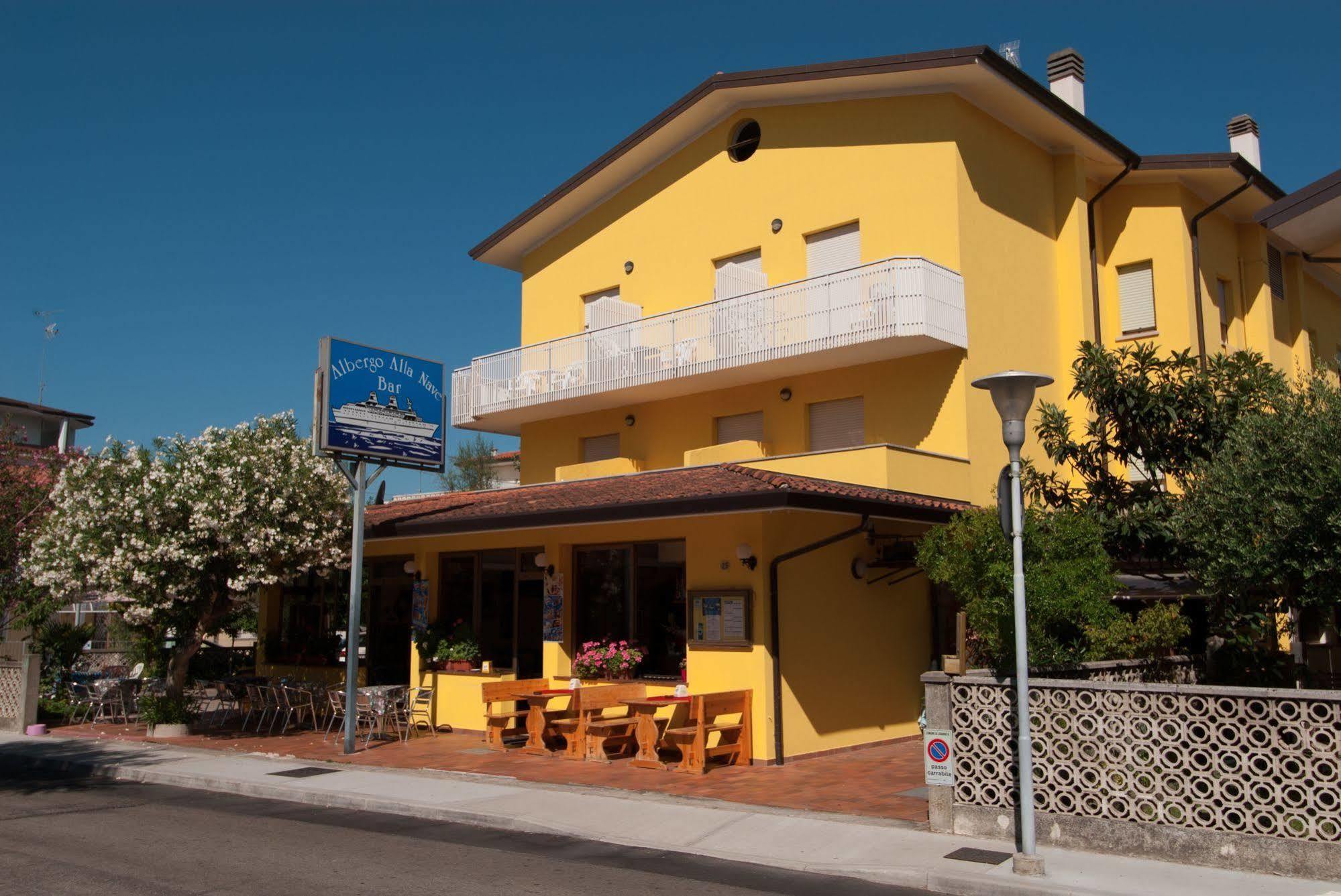 Albergo Alla Nave Lignano Sabbiadoro Luaran gambar
