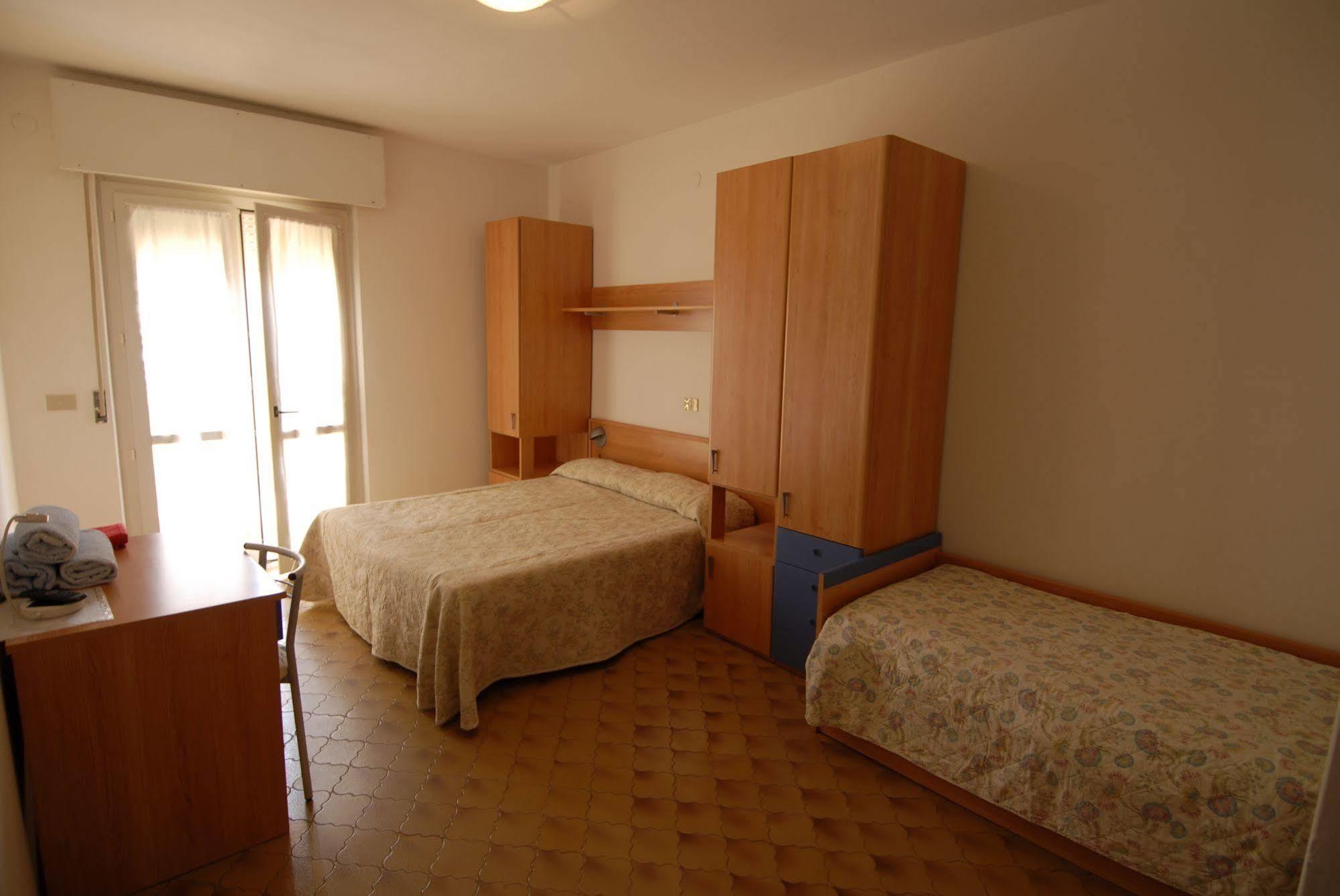 Albergo Alla Nave Lignano Sabbiadoro Luaran gambar